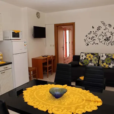 Zeljko 63 Apartamento